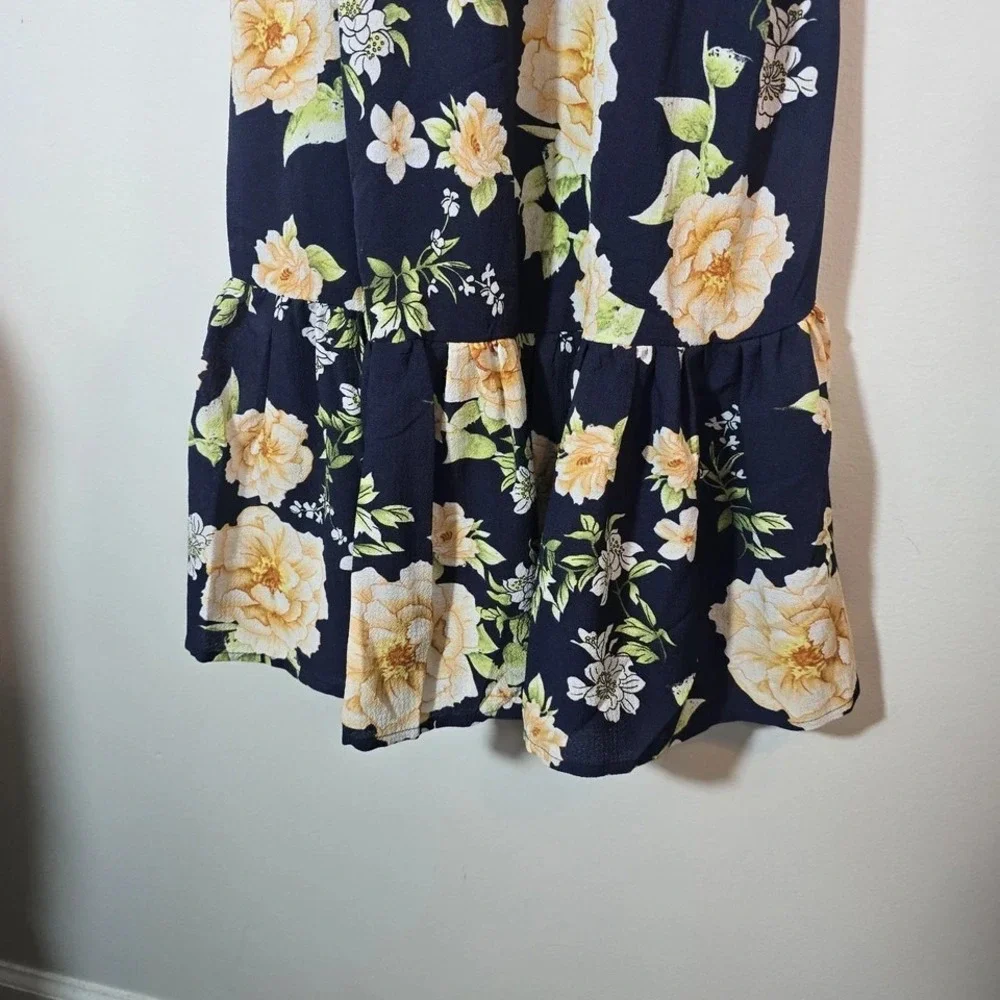 NWT Cupshe Womens Floral Flowy Maxi Dress Small Feminine Coastal Vacation Boho - Picture 4 of 10